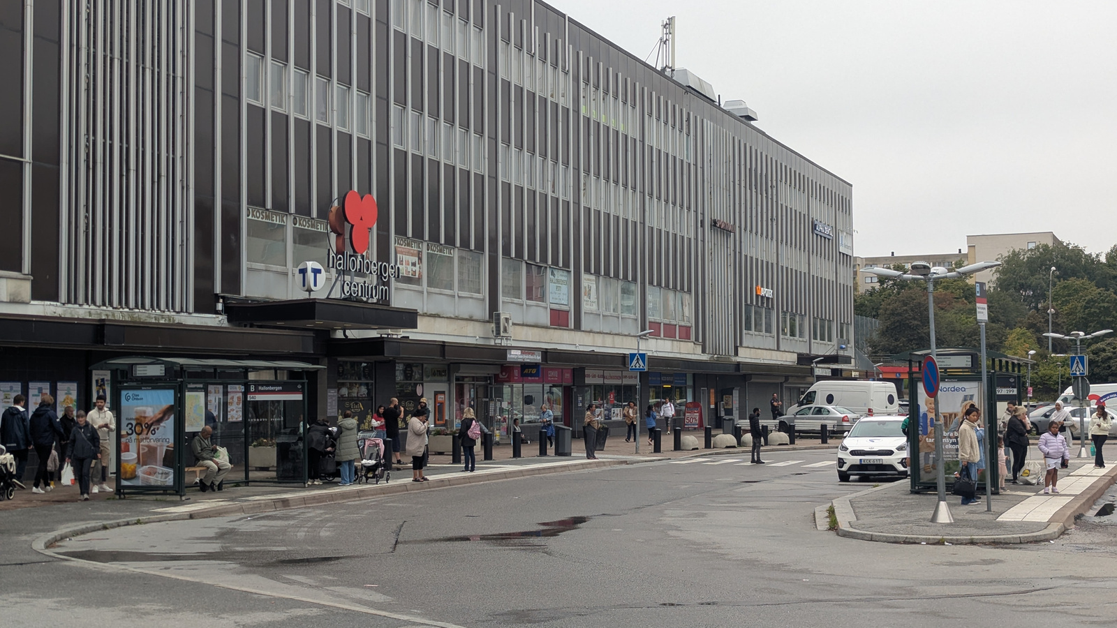Hallonbergen shopping centre in Sundbyberg